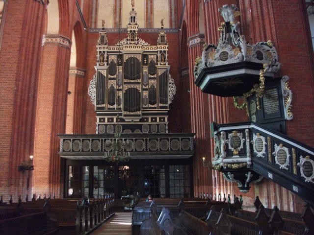 Schwerin-Lubeck-Wismar-Travemunde